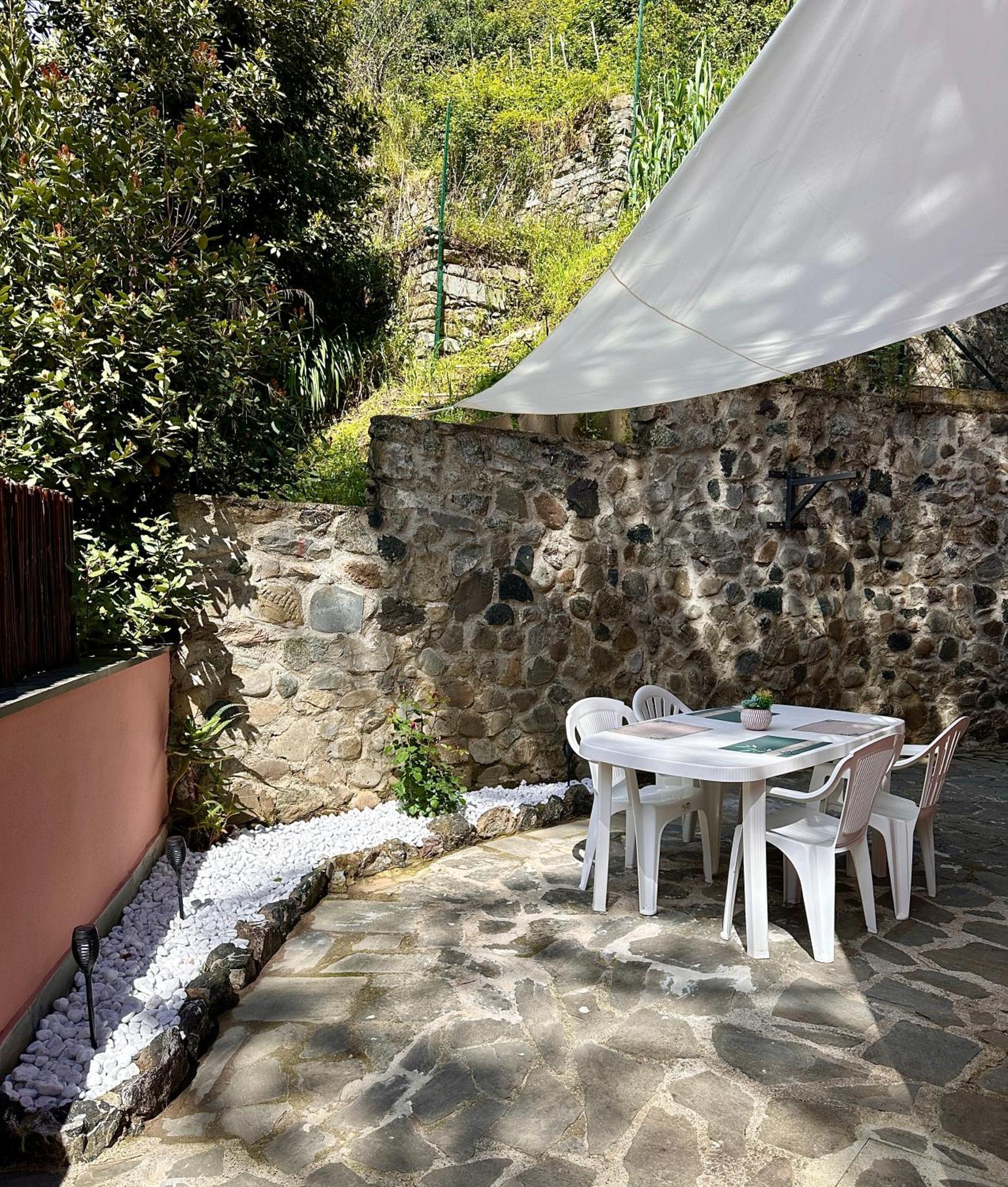 Terrace & Parking - Holiday Home Near Fegina Beach Monterosso al Mare Eksteriør bilde