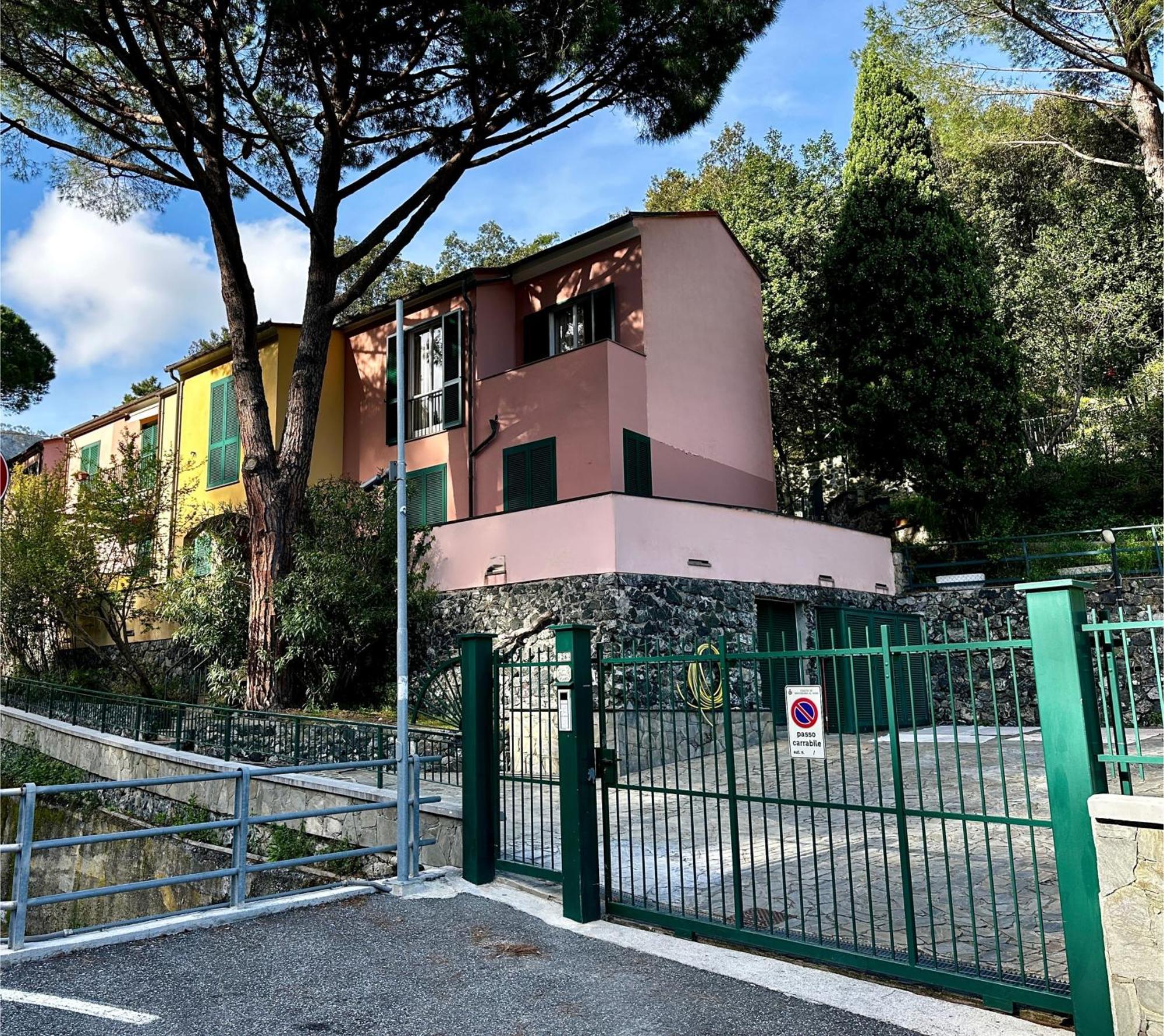 Terrace & Parking - Holiday Home Near Fegina Beach Monterosso al Mare Eksteriør bilde